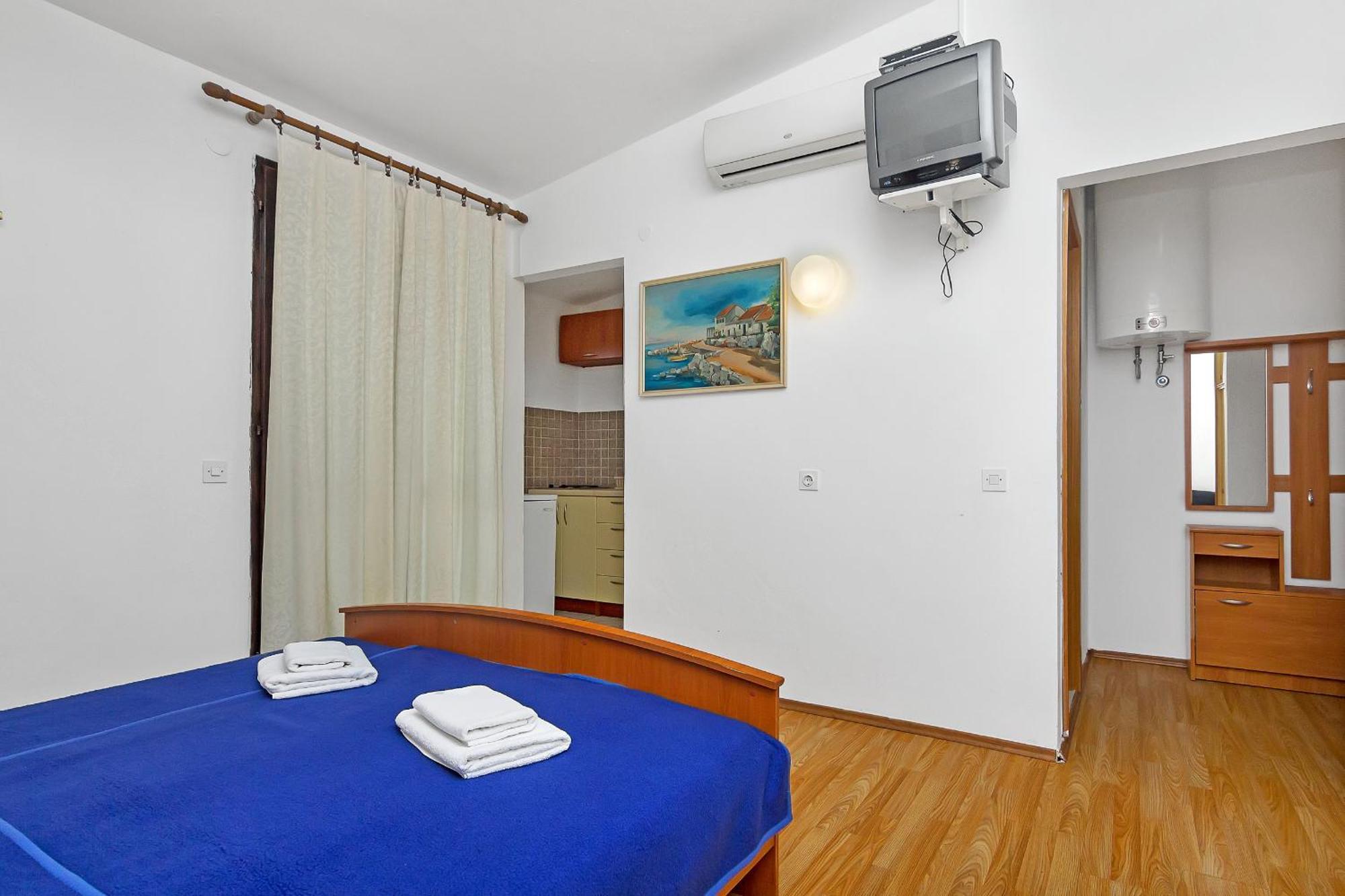 Apartmani Cico Gdinj Exterior foto